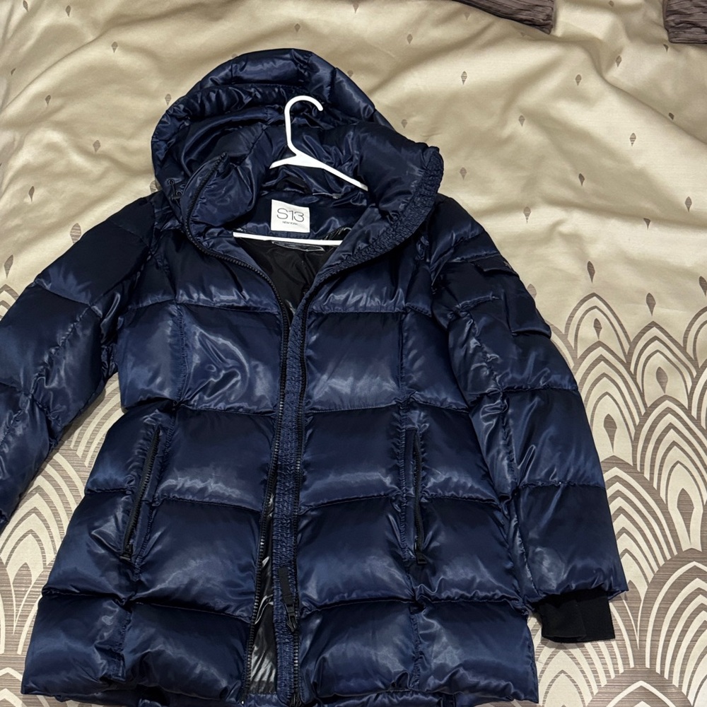 S13 Women's Navy Puffer Jacket